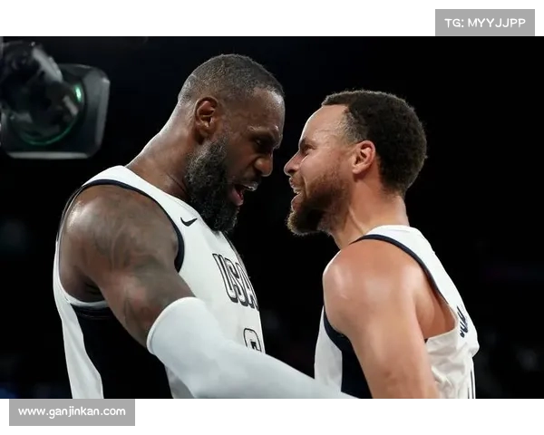 解放库里:恩比德分享与詹姆斯和库里搭档的策略及挑战 解放库里:恩比德分享与詹姆斯和库里搭档的策略及挑战