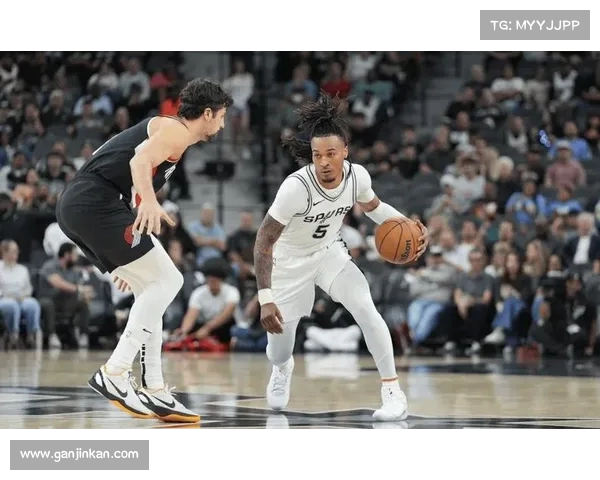 马刺队凭借精准进攻击退对手 马刺队凭借精准进攻击退对手