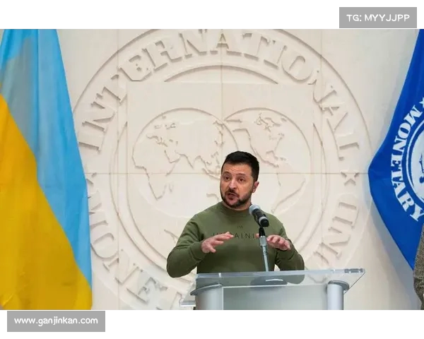 《世体报道：德拉富恩特为决赛首发人选左右为难，纳乔与勒诺尔芒谁更占优势？》