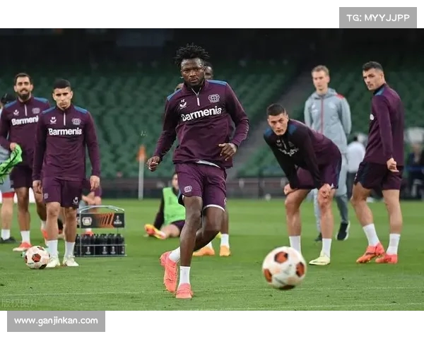 佛罗伦萨继续高歌猛进,击败卡利亚里 佛罗伦萨继续高歌猛进,击败卡利亚里